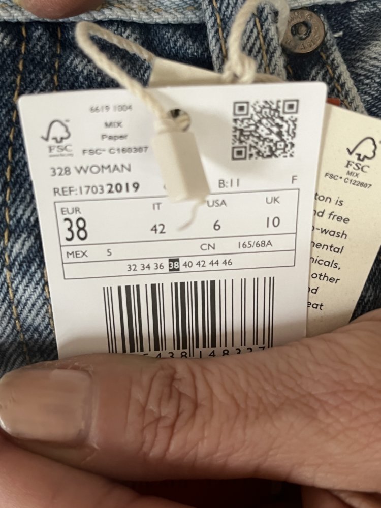 MNG High Waist Bi-Color Straight Cropped Jeans Blue Edition Gr.38 helle Färbung Neu mit Etikett, 