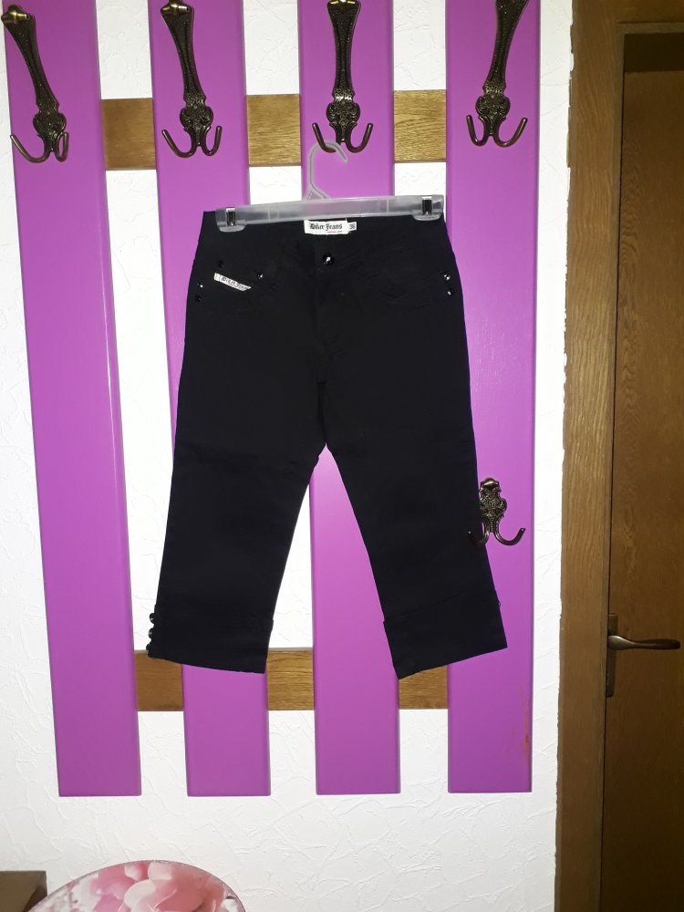 Schwarze 3/4-Jeans