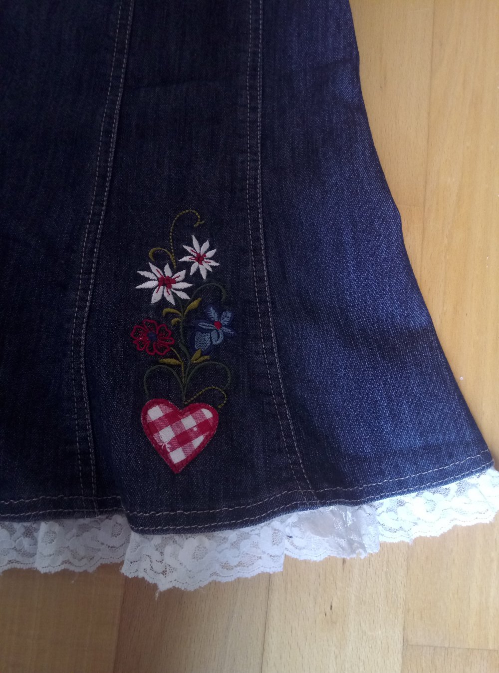 Country Line Trachten Rock Größe 34 Jeans 