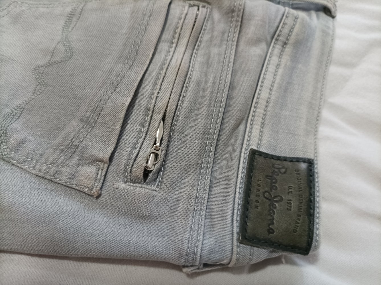 Diverse Hosen / Jeans skinny Gr. S 36