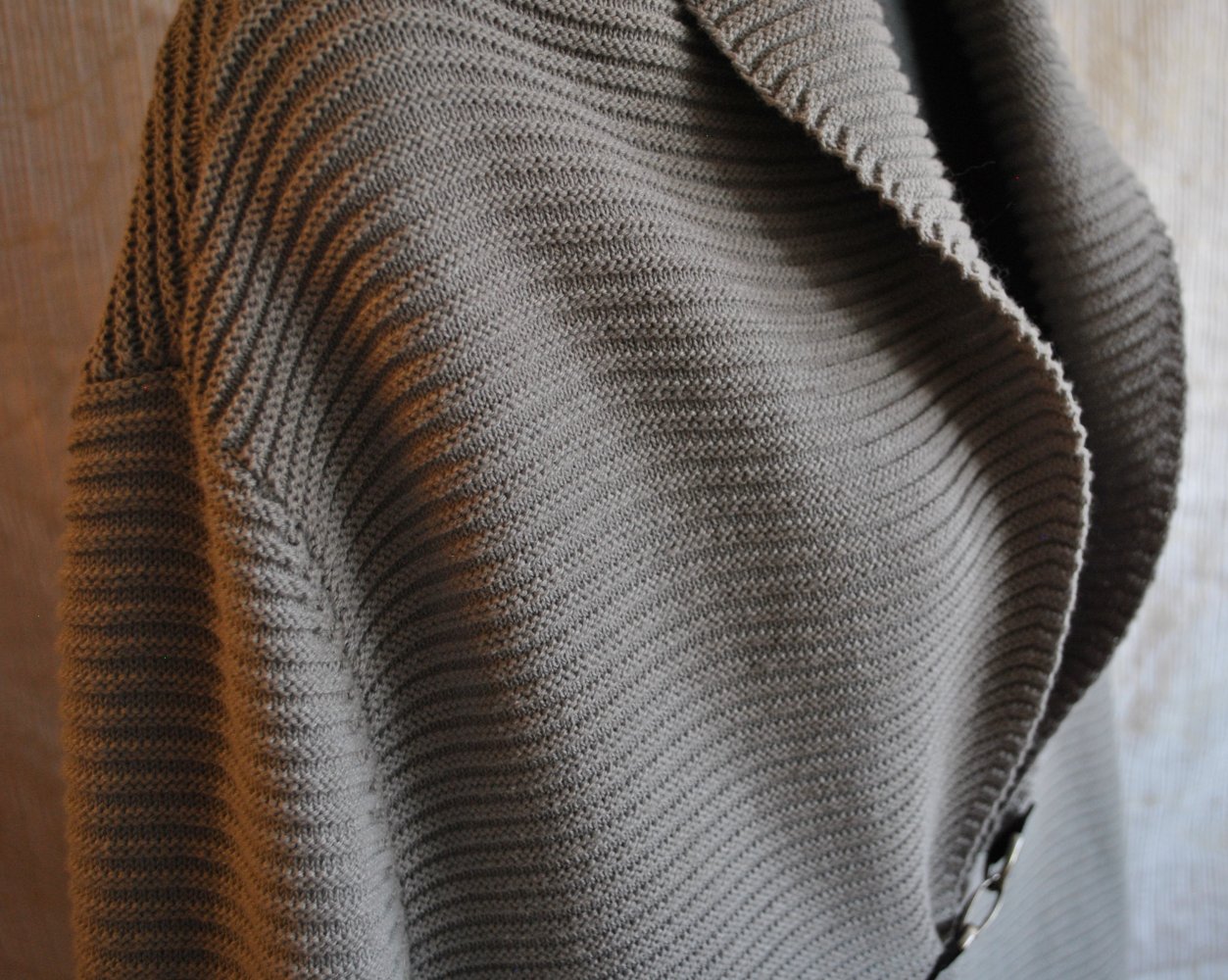 Strickjacke/Überzieher