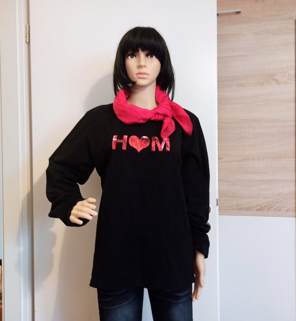 Schöner Langarm-Shirt in schwarz von H&M