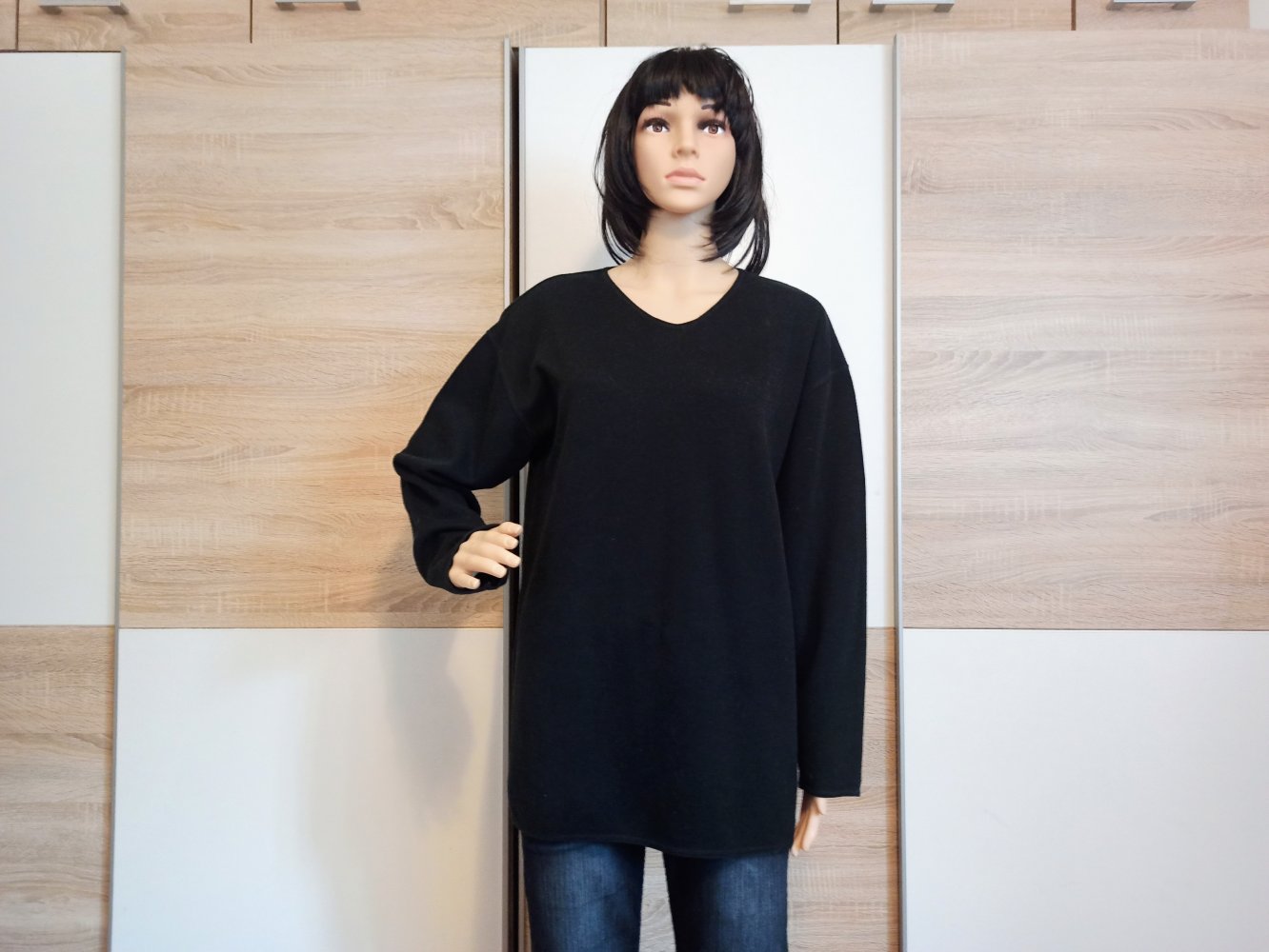 Schöner Pullover in schwarz von Vero Moda