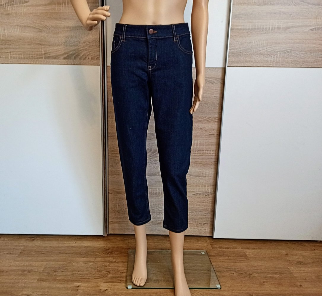 Schöne Jeanshose in marienblau von O'Stin