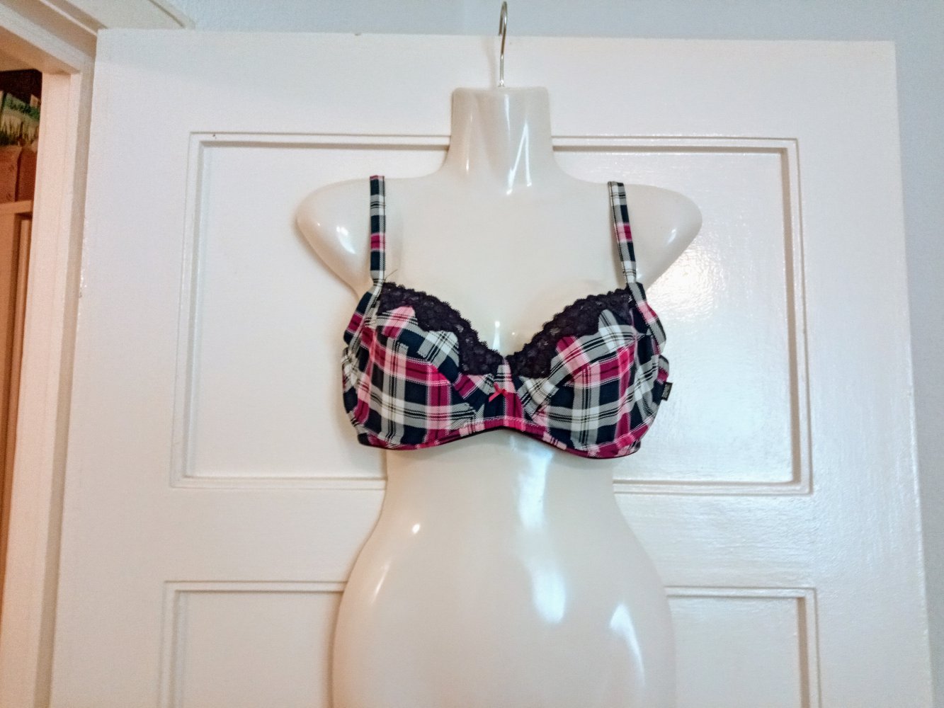 Sehr schönes kariertes BH von Esprit 