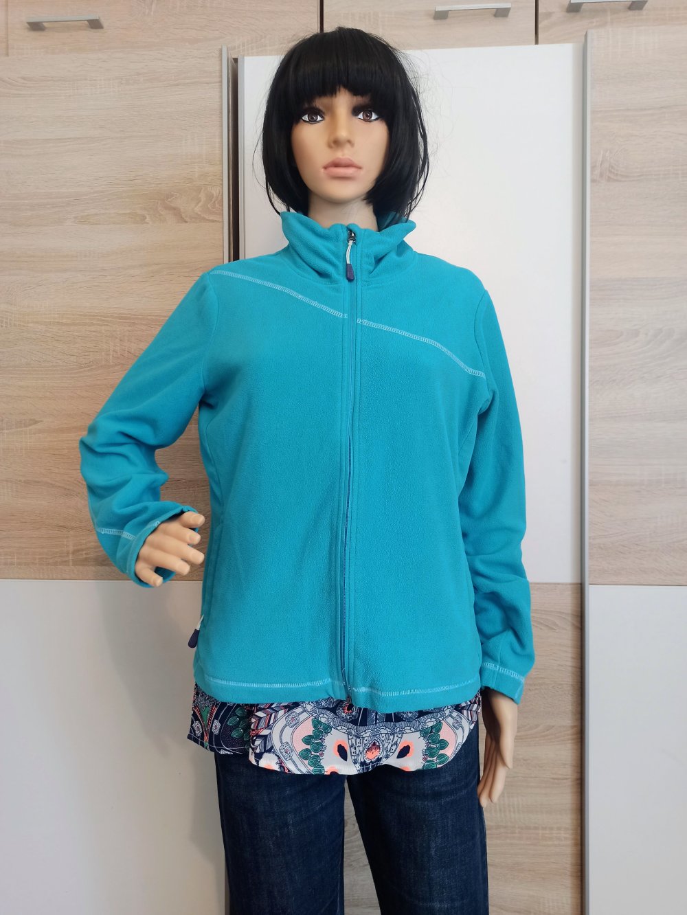Schöne fliese Jacke in türkis von Alpine