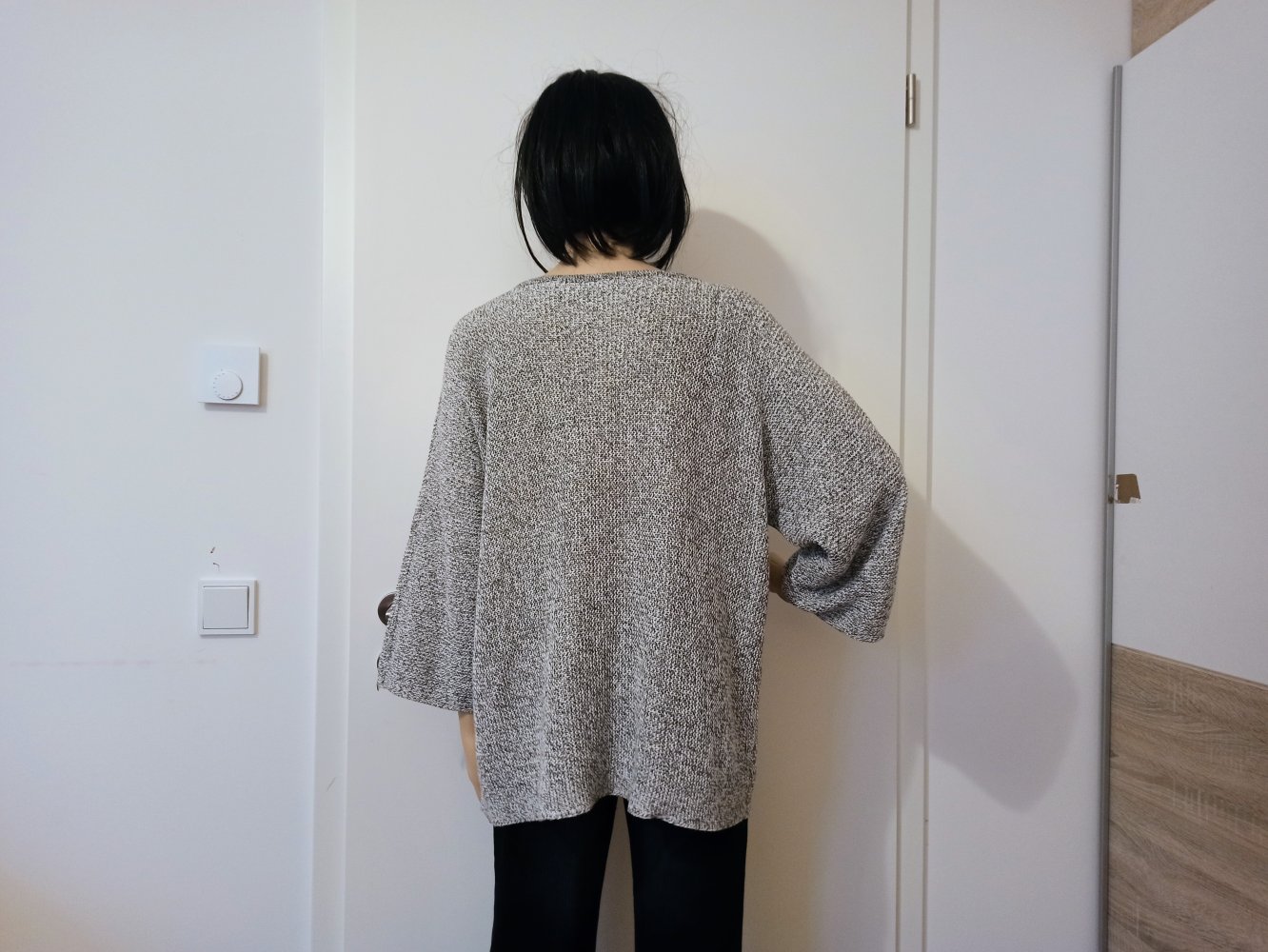 Schöner Pullover in grau von Basic