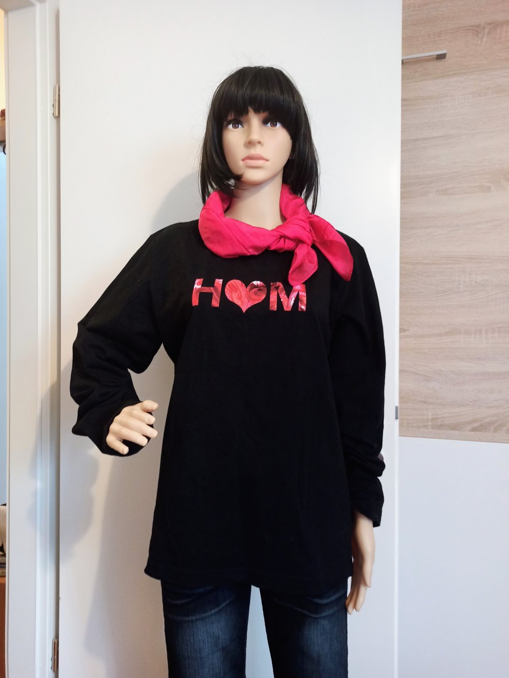 Schöner Langarm-Shirt in schwarz von H&M