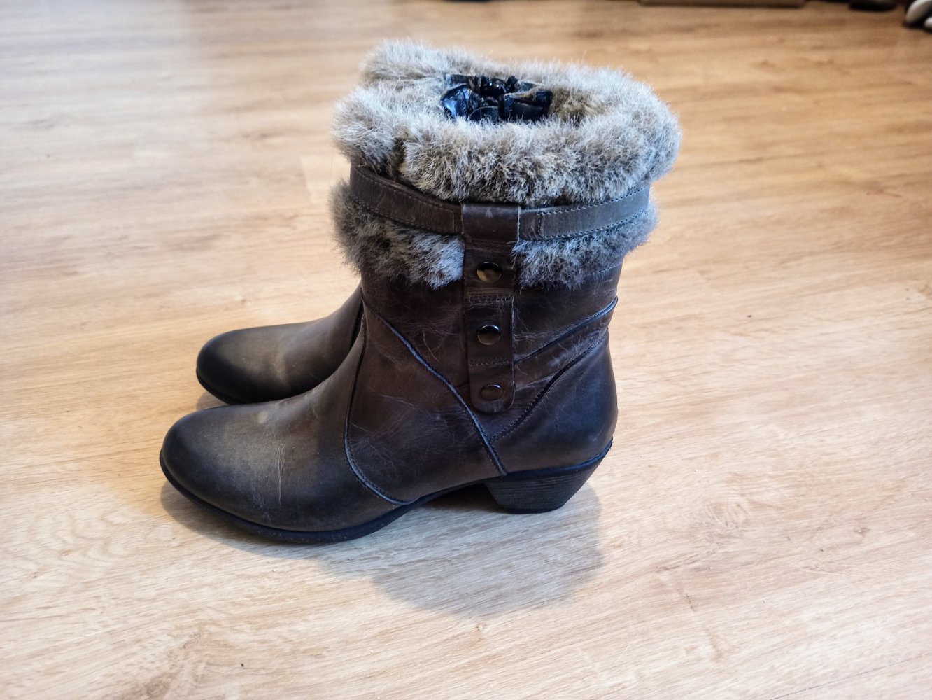 Tolle Stiefel in braun von She