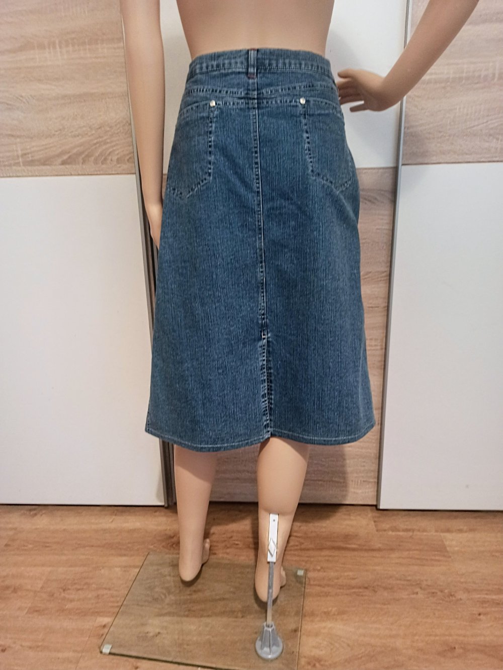 Schöner Jeans-Rock in blau von Chicc