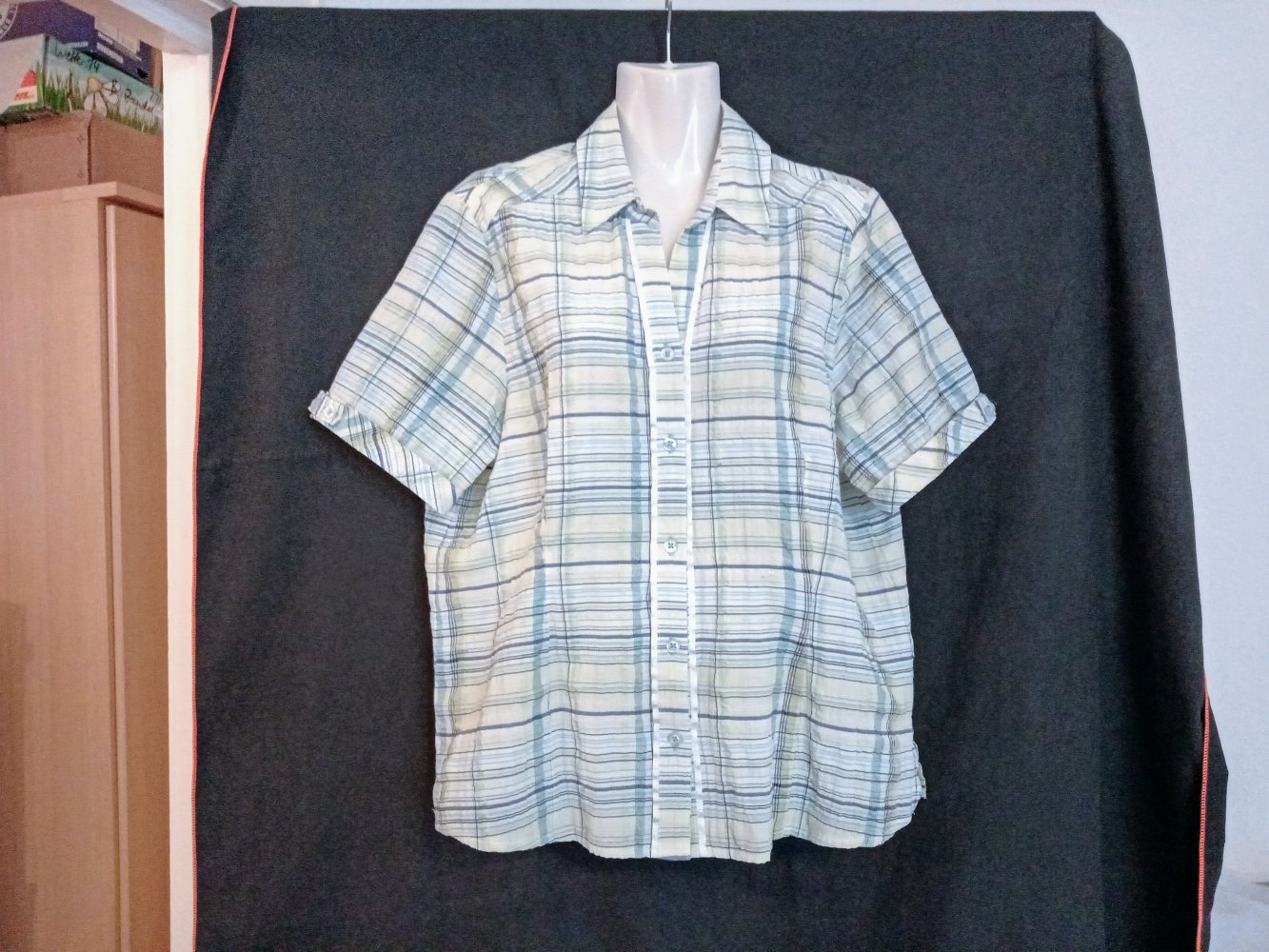 Sehr schöne karierte Bluse von Gina Laura 