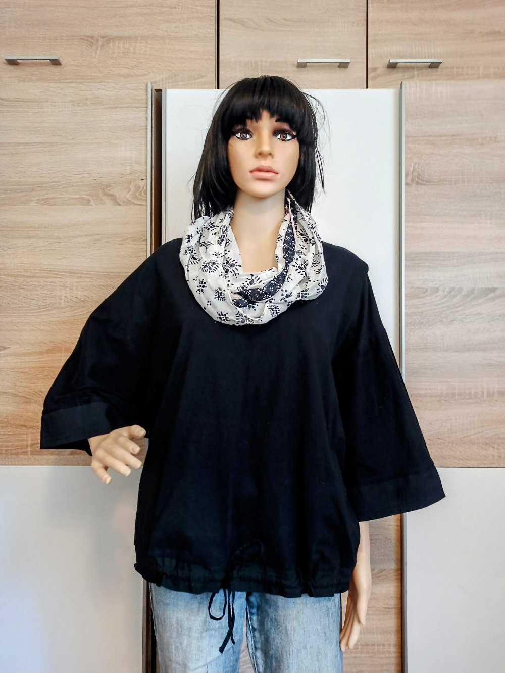 Schöne Bluse in schwarz von Primark 