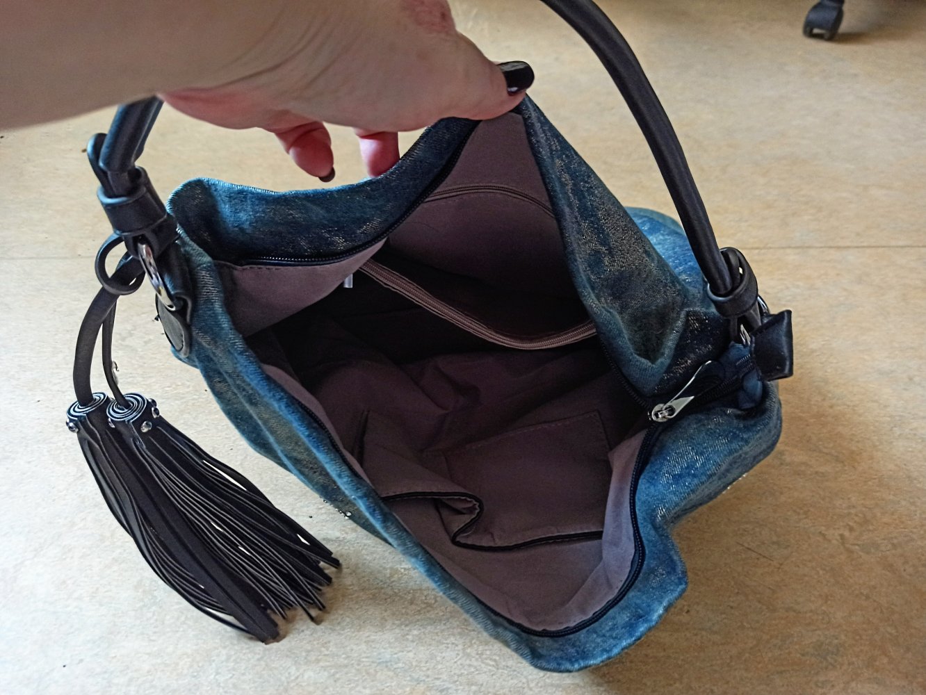 Schöne Damen Tasche von style Breker mit Sterne aus Straps Steinen 