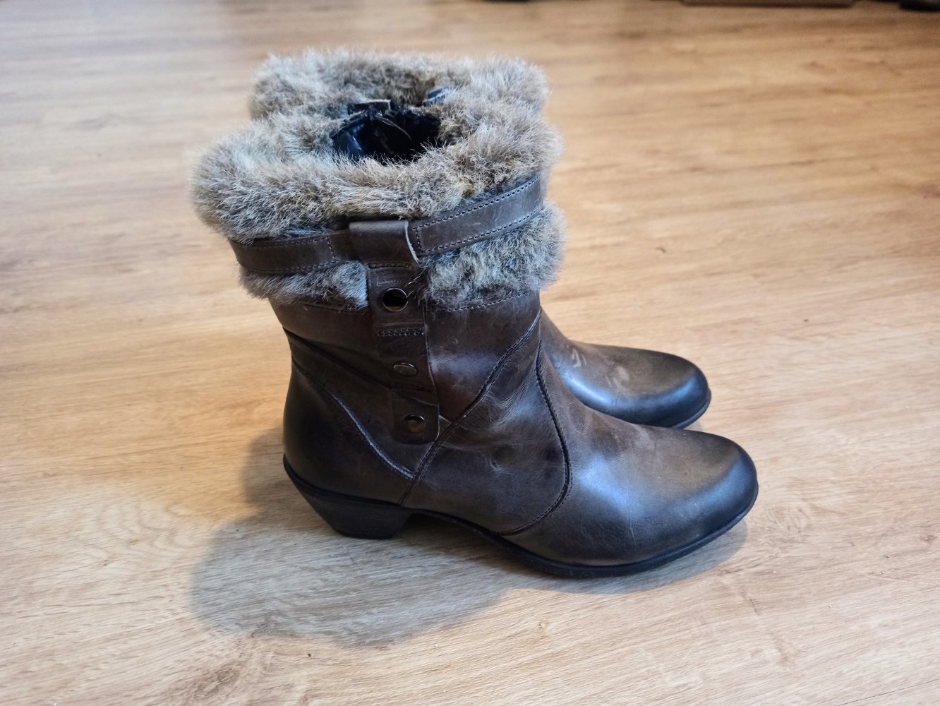 Tolle Stiefel in braun von She