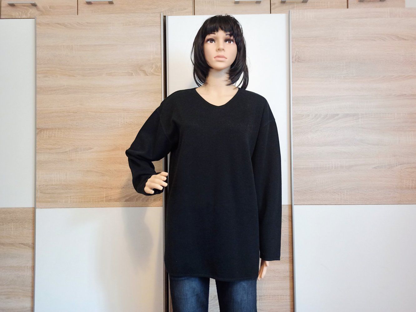 Schöner Pullover in schwarz von Vero Moda