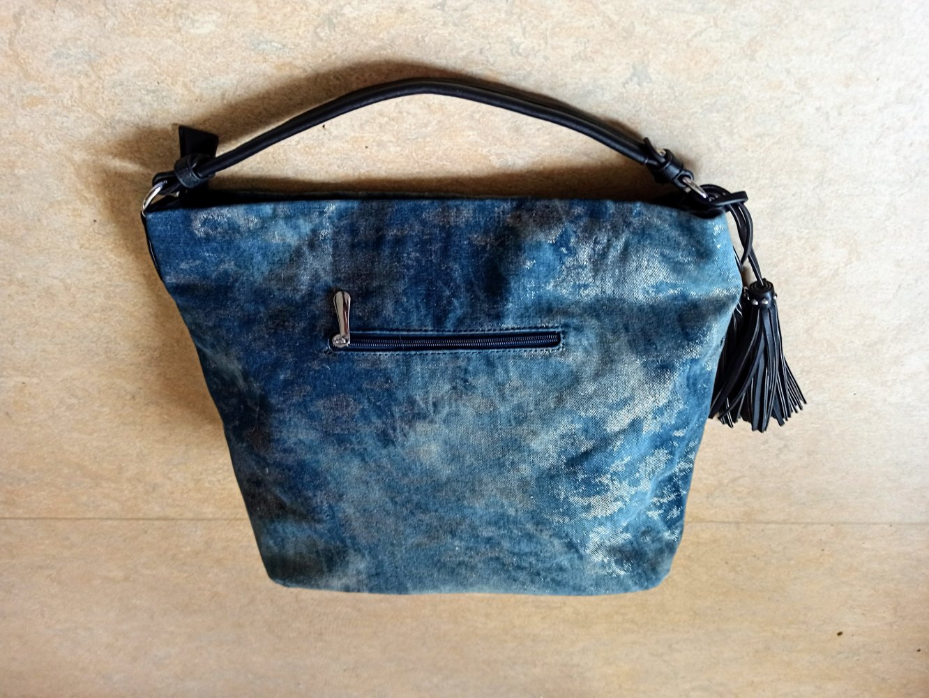 Schöne Damen Tasche von style Breker mit Sterne aus Straps Steinen 