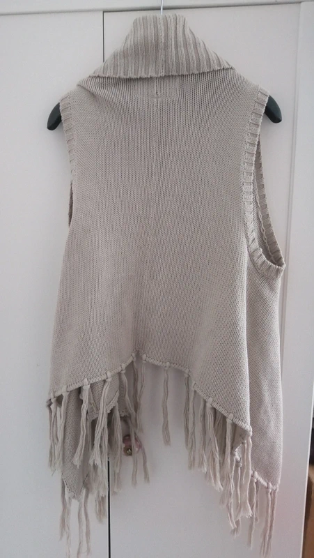 Beige Weste s.Oliver 38