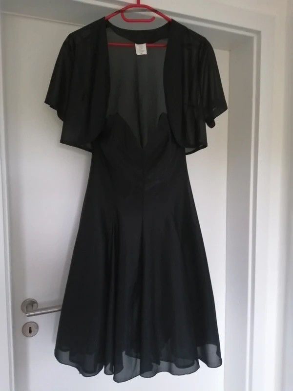 Schwarzes Cocktailkleid, Ballkleid mit Bolero