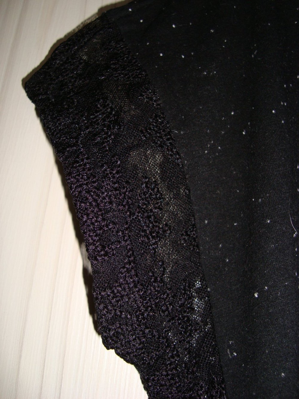 Shirt, T-Shirt, kurzarm, schwarz mit Aufdruck, Größe S,mit Spitze