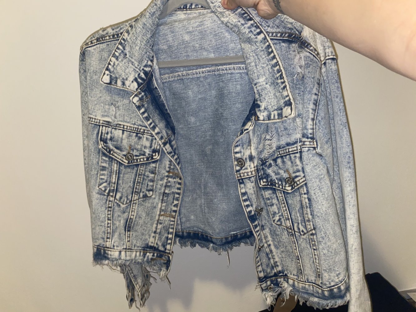 Ausgefranste Jeans Jacke
