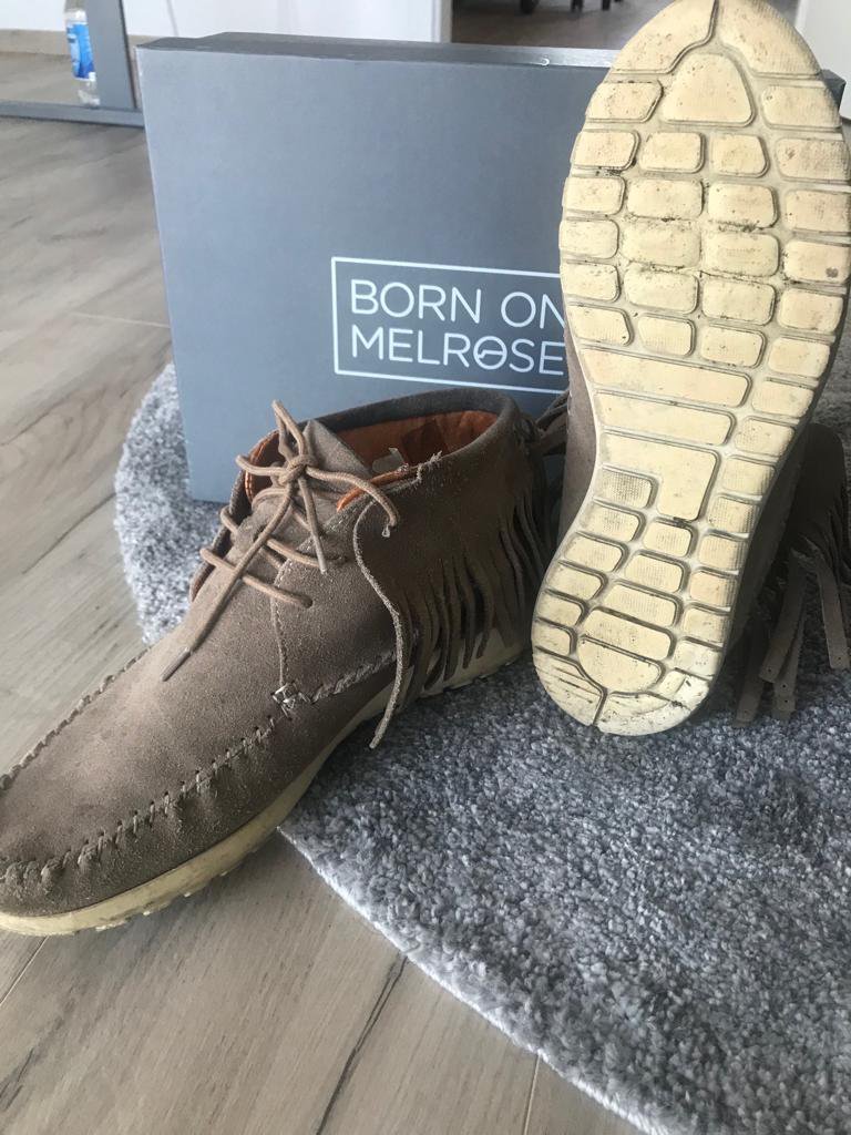 Lässiger Freizeitschuhe von Born on Melrose