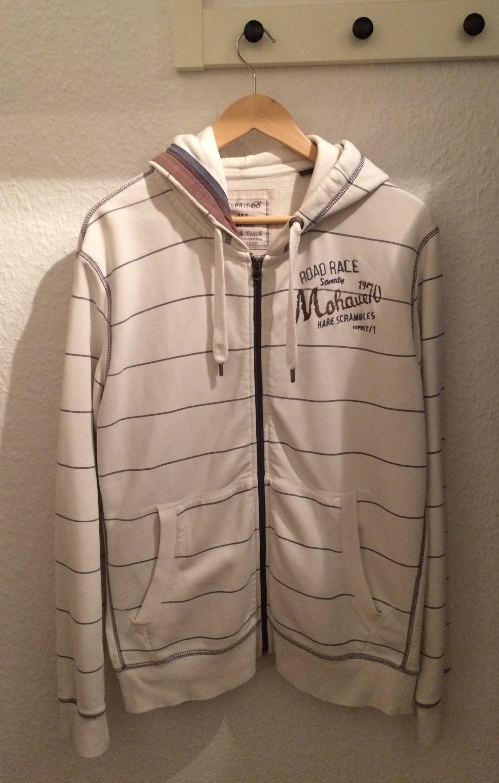 Kaputzenjacke von Esprit (Gr. XL) zu verkaufen
