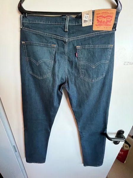 Levi`s 514, blau, W32, L36, straight