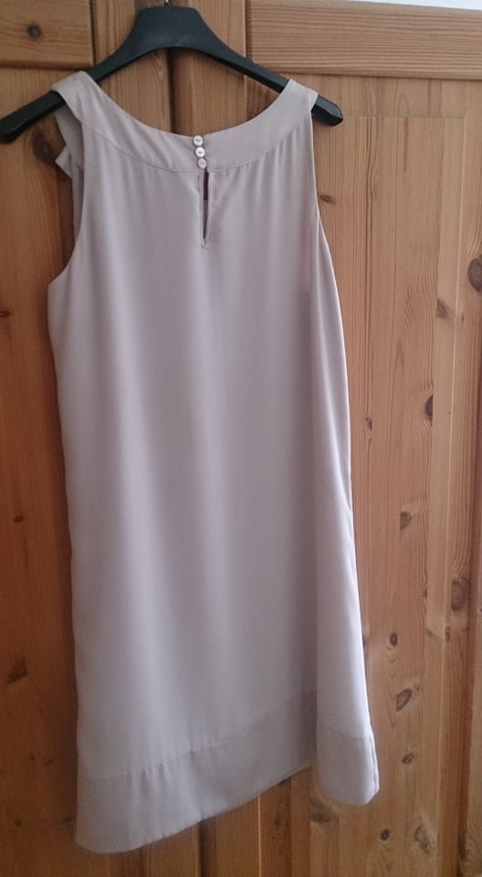 Beige Kleid H&M