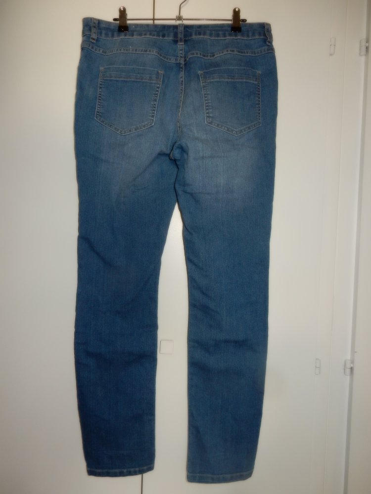 Jeans, Gr. 42, blau, selten getragen