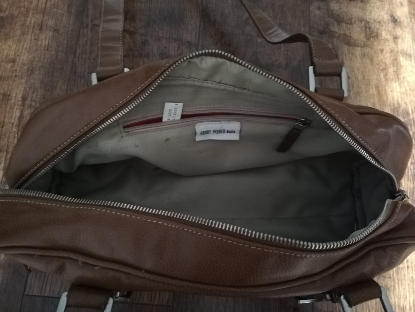 Handtasche