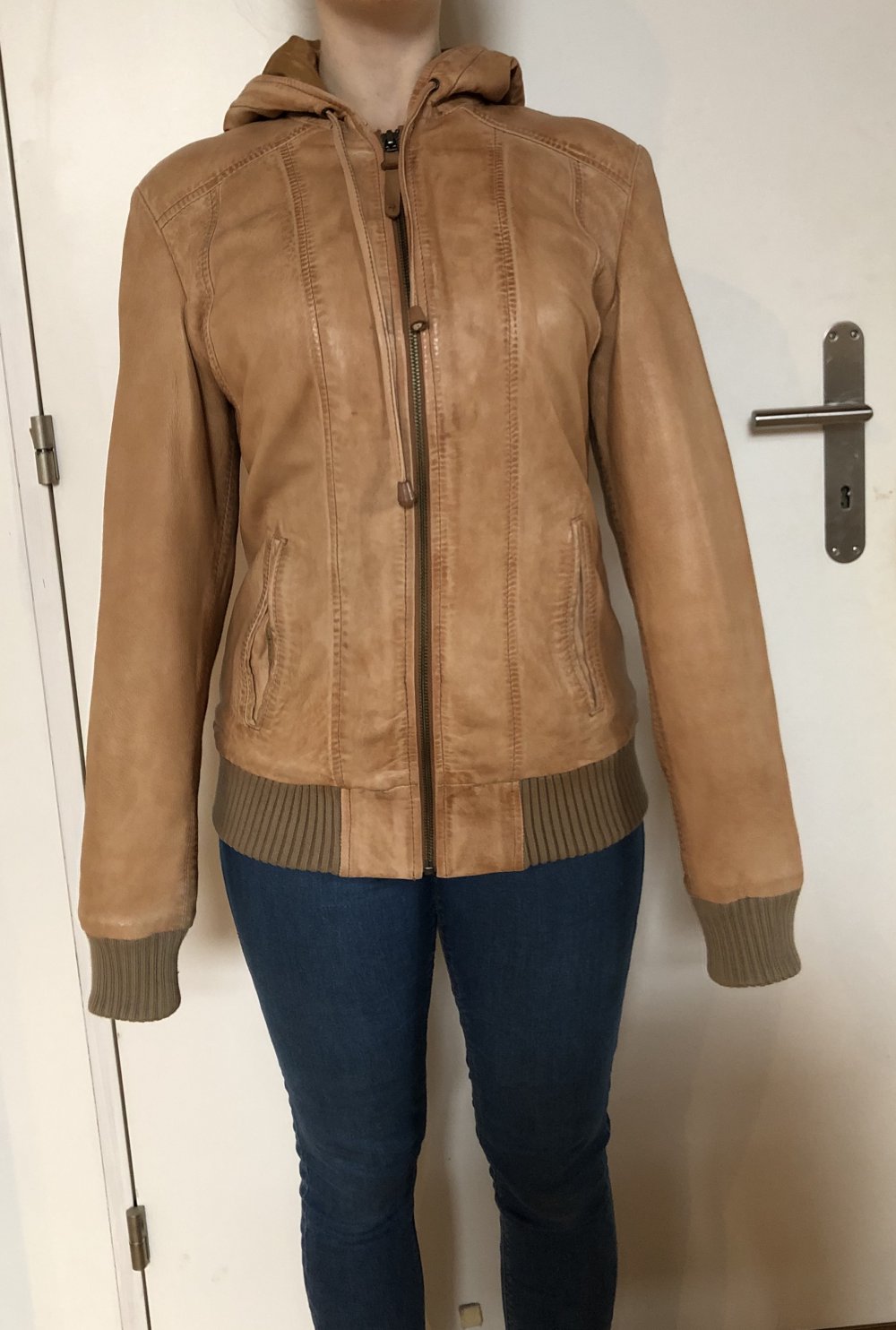 Hellbraune Lederjacke von Alprausch