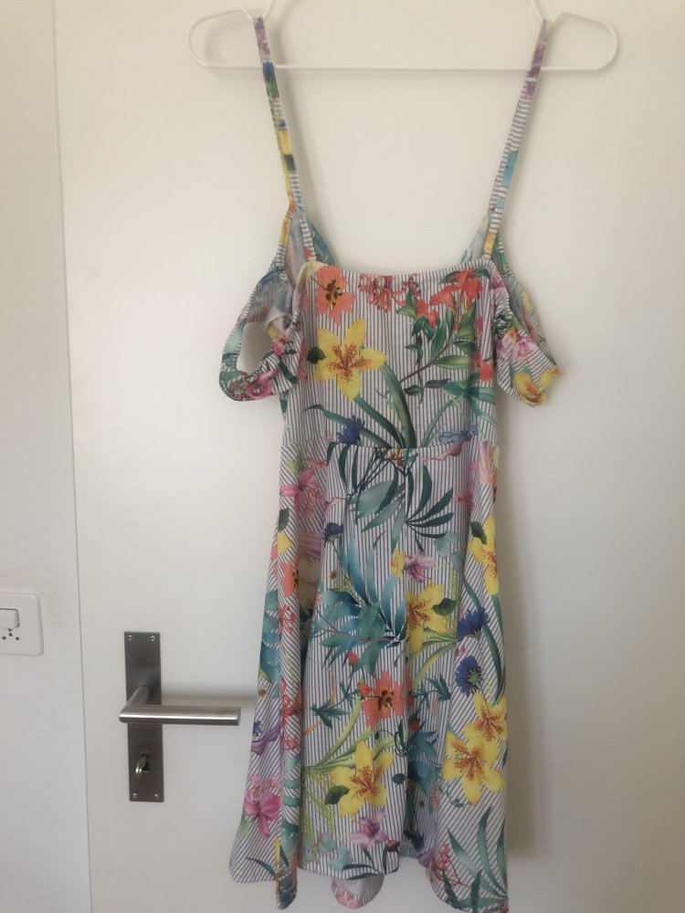 Blumenkleid mit Cutouts, Gr. 36