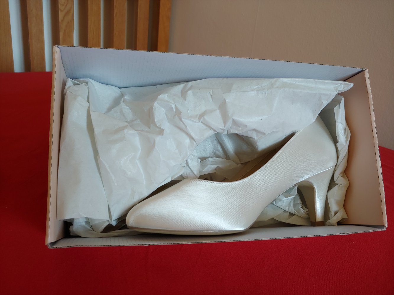 Neu: Brautschuhe Ivory EU38 -- bridal shoes UK5