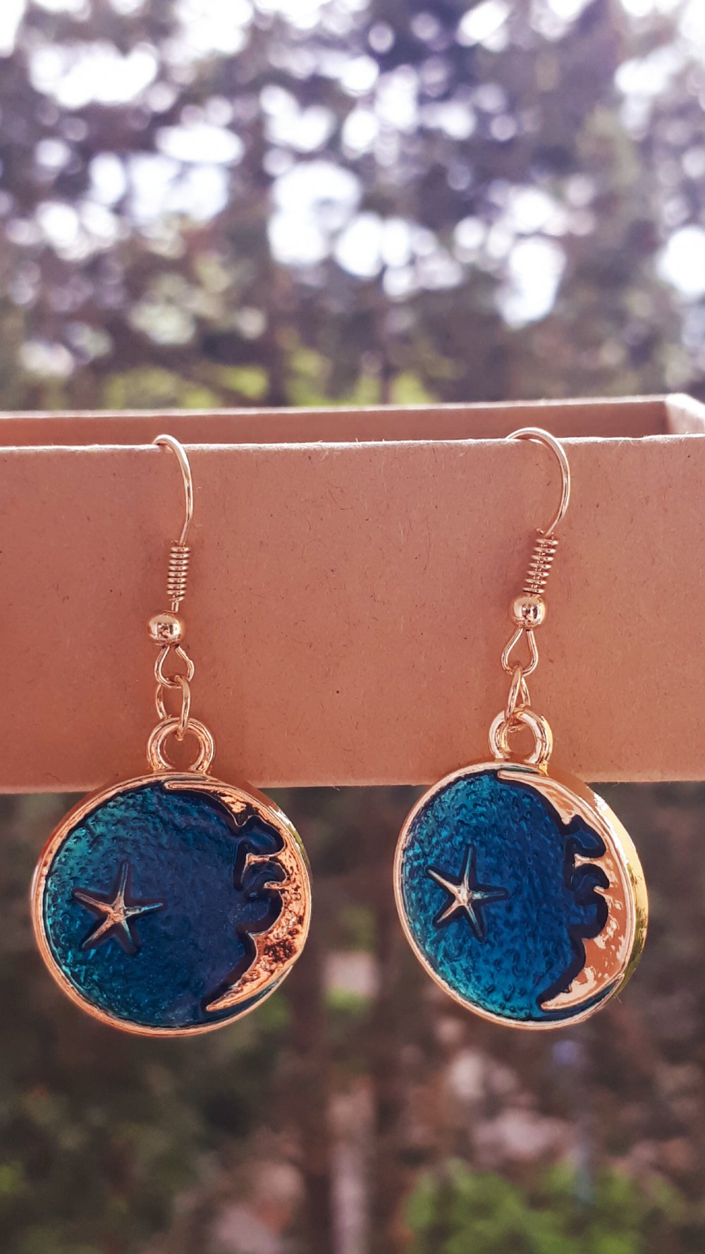 Vintage Retro Ohrringe in Goldene Blaue Farbe ungetragen 