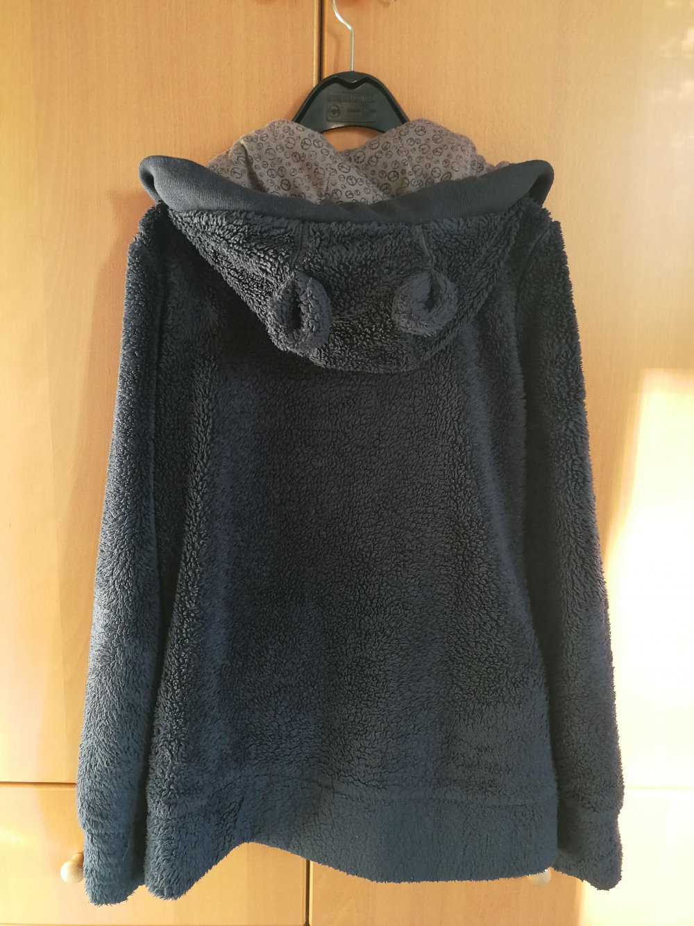 blaue Fleecejacke mit Ohren  