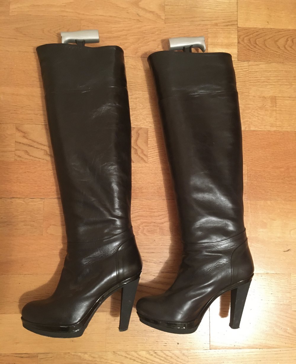Schwarze italienische Designer Stiefel mit 10 cm Absatz kniehohem Schaft aus Glattleder, Gr. 36