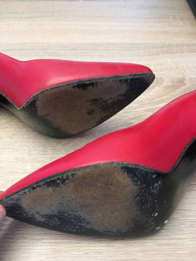 Stilettos Pumps spitz zulaufend 8 cm Pfennigabsatz pink fuchsia floral blätter Blüten Leder Gr. 6 bzw 36,5