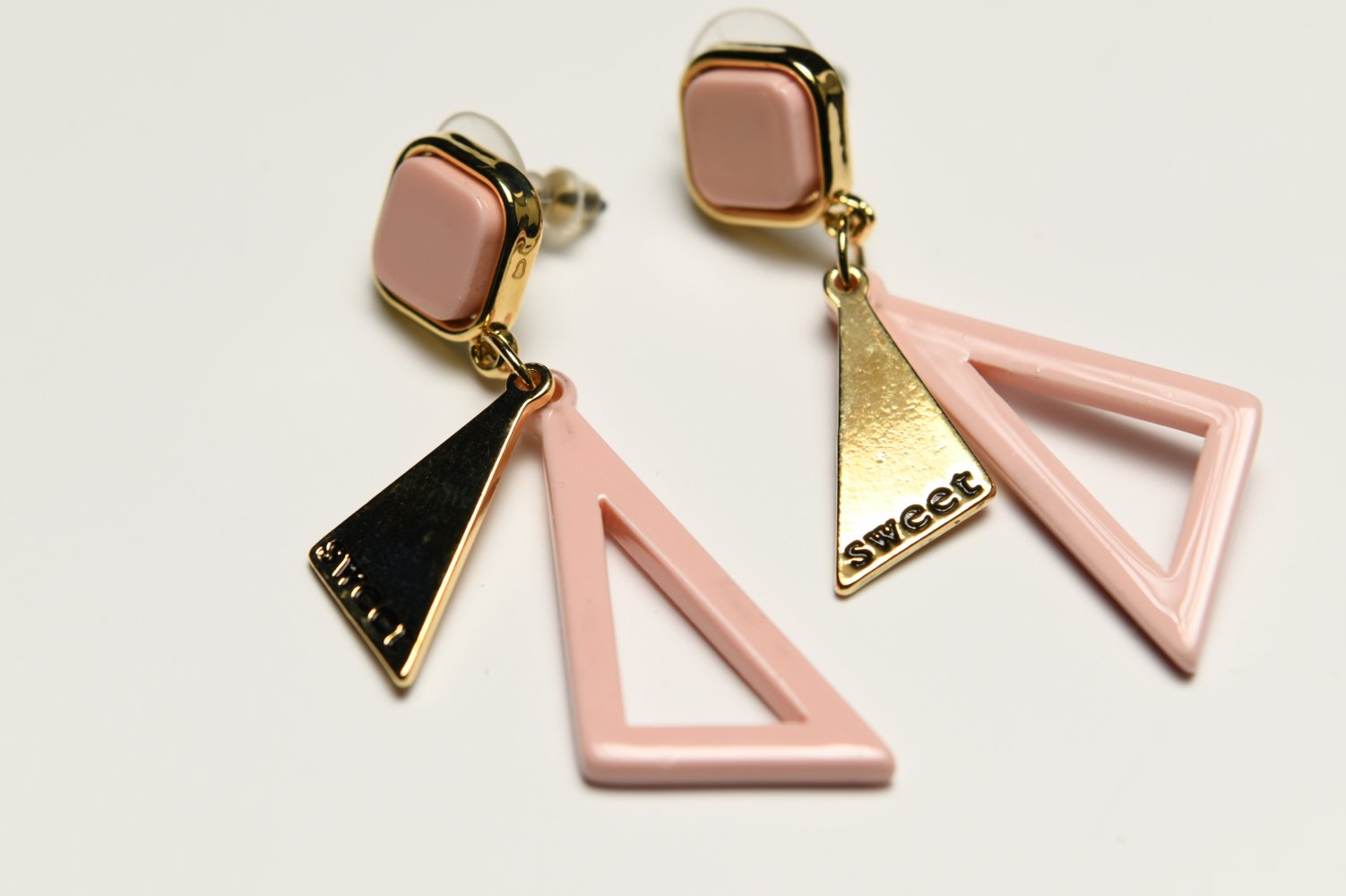 Neon Rosa Gold Akzent Ohrringe