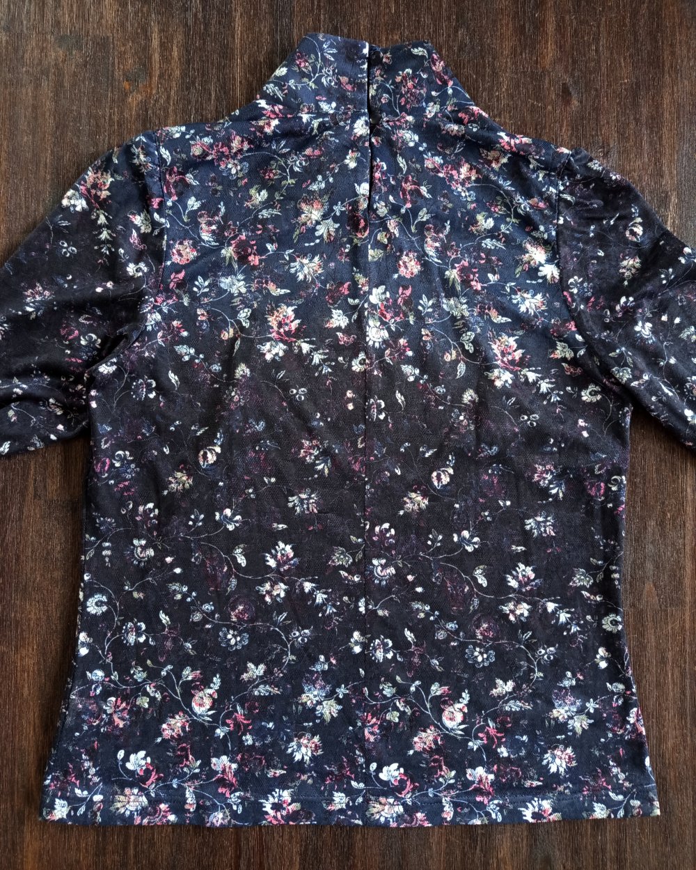 Langärmeliges Blusenshirt mit Turtleneck 
