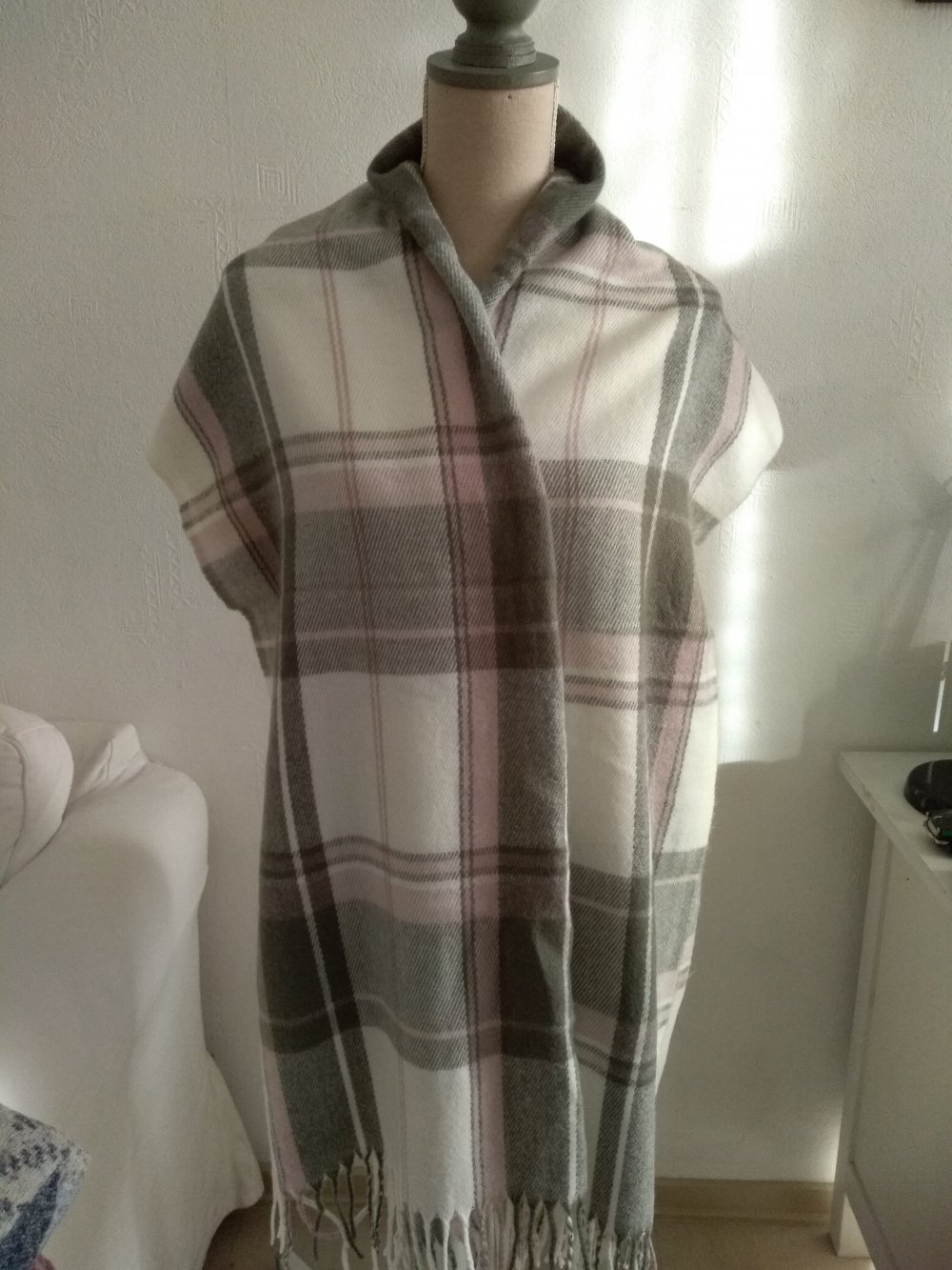 Großer Damenschal New Yorker neu