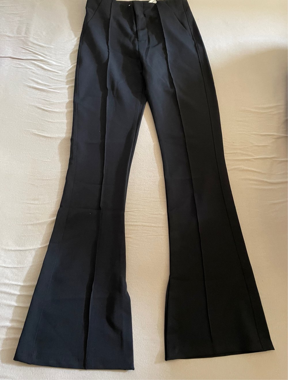 Schlaghose von Bershka