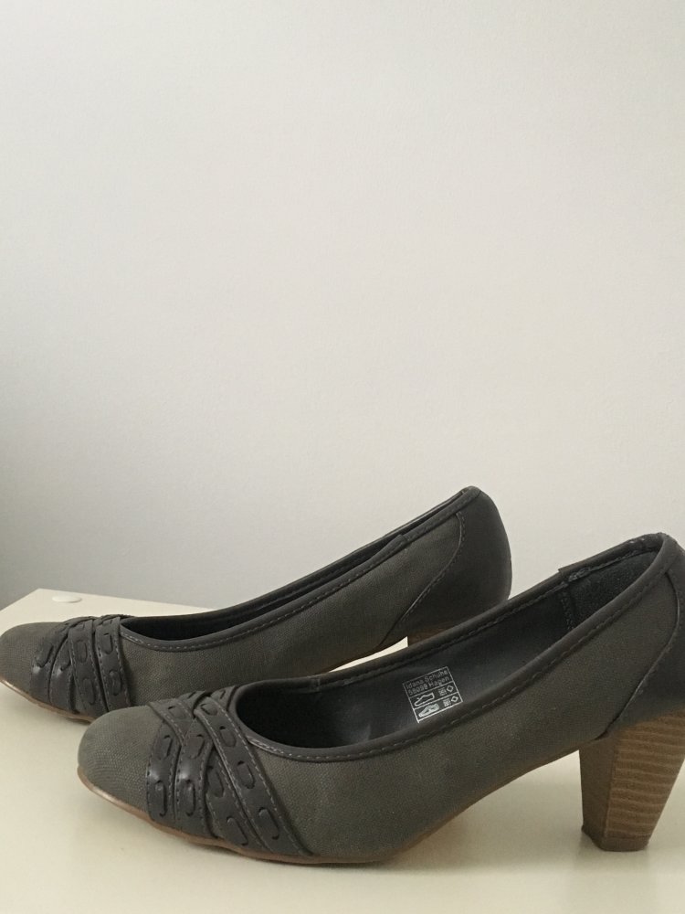 Damen Pumps Khaki Gr. 38