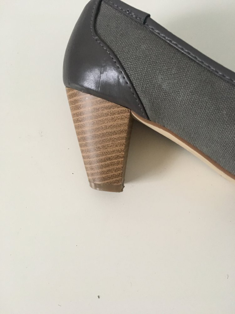 Damen Pumps Khaki Gr. 38