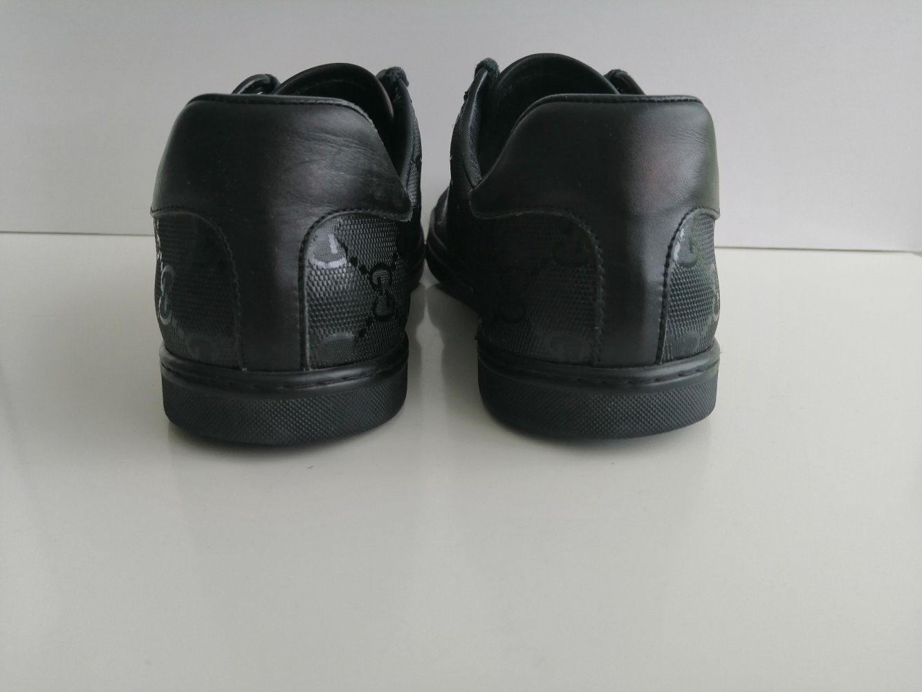 Gucci sneakers 36.5