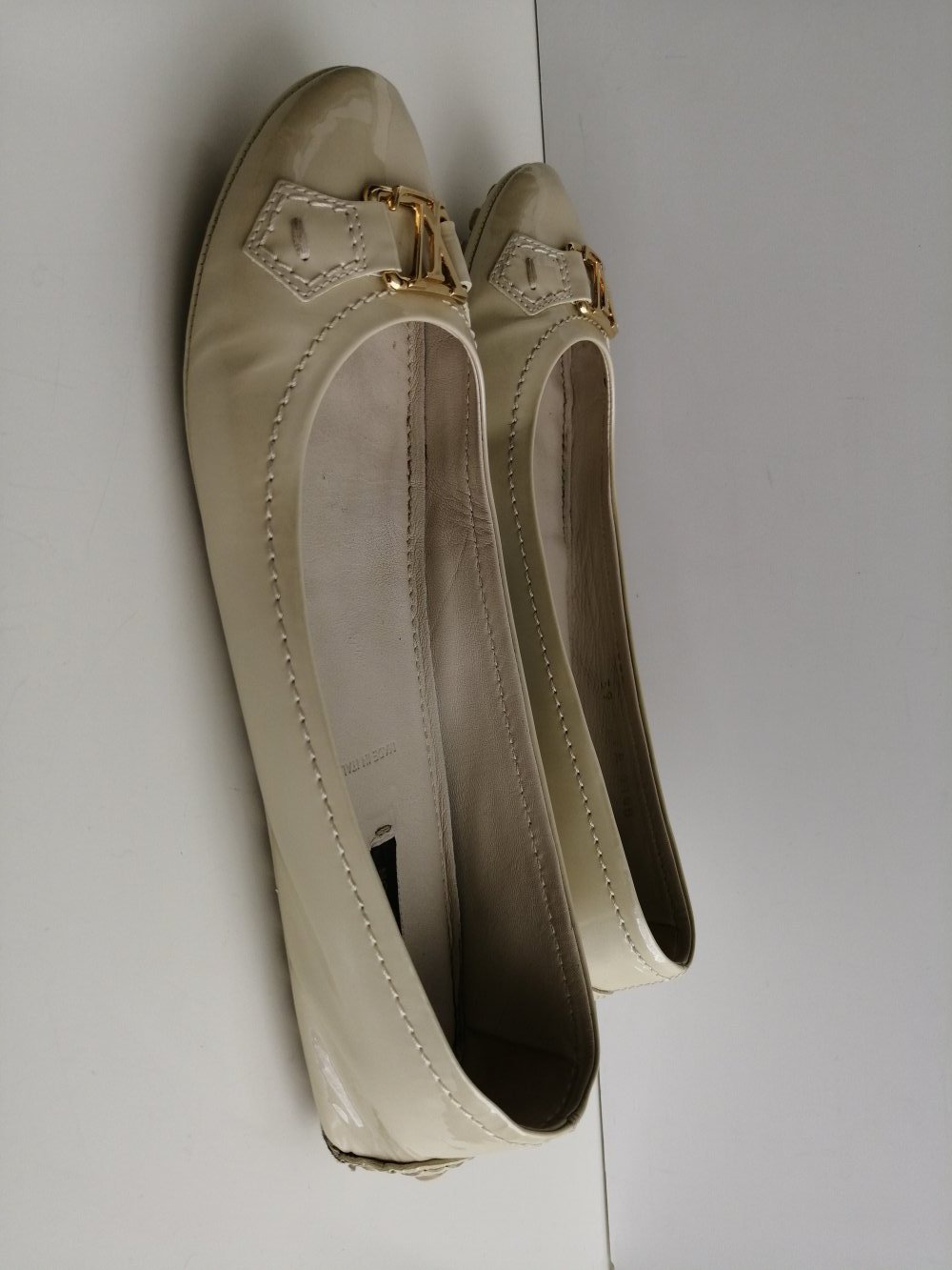 Louis Vuitton ballerinas 39
