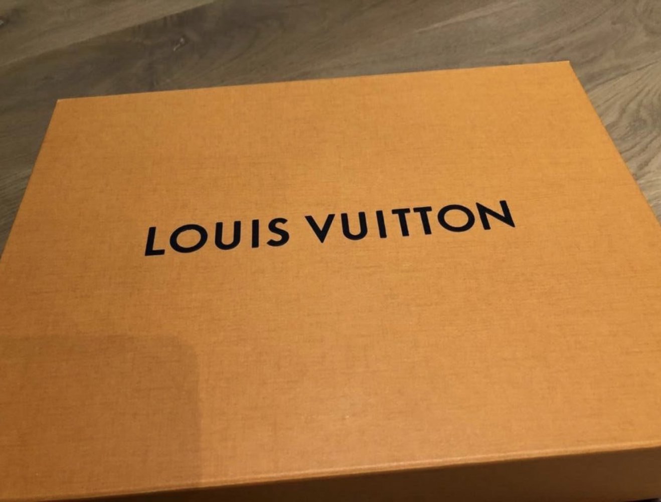 Louis Vuitton 