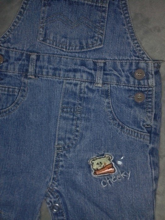 Sehr schöne Jeans - Latzhose Gr. 62 