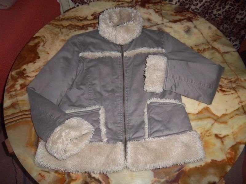 Sehr schöne Winter Jacke Wie Neu