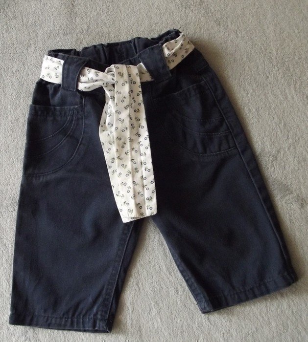 Schöne blaue Hose Gr. 62 