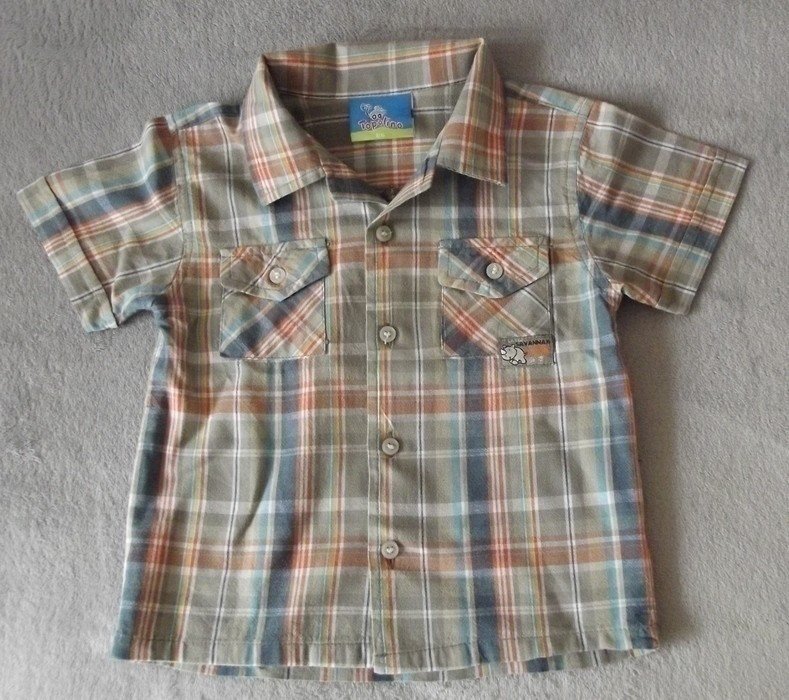 Sehr schönes Kurzarm Hemd Gr. 86 